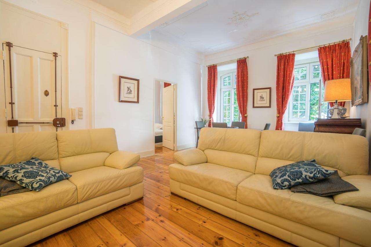 Campo Pequeno 3Bdr Apartment Lisbona Esterno foto